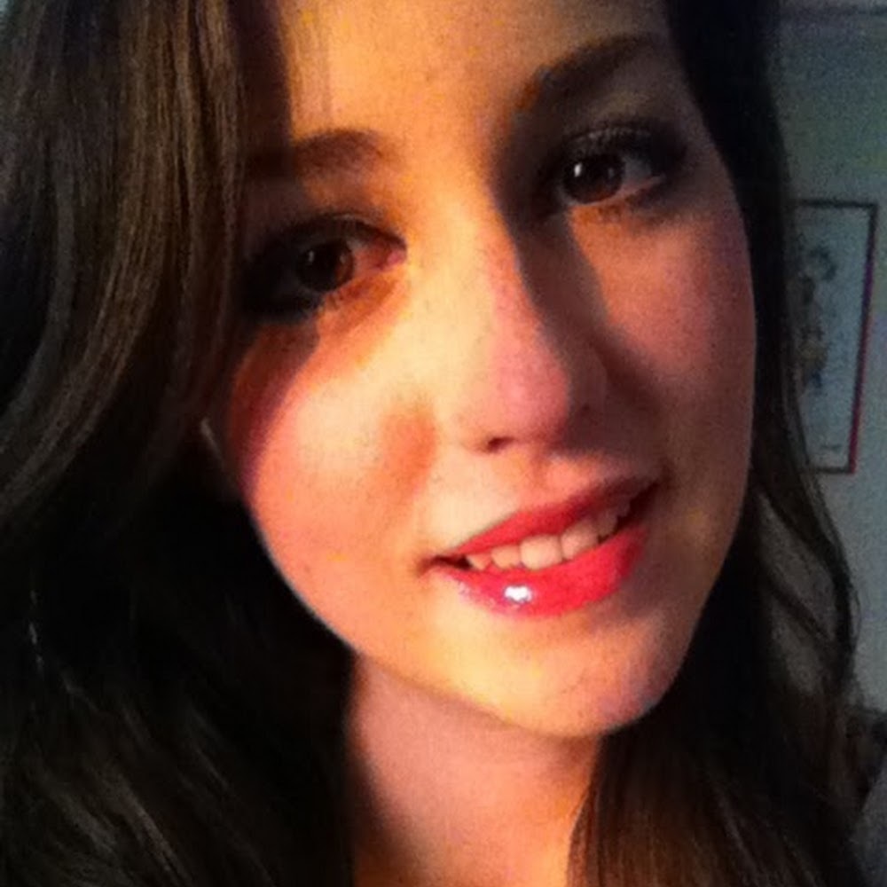 Meet your Posher, Antonella
